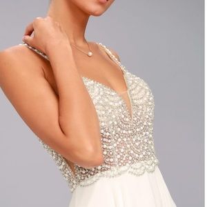 Beautiful wedding dress, new with tags